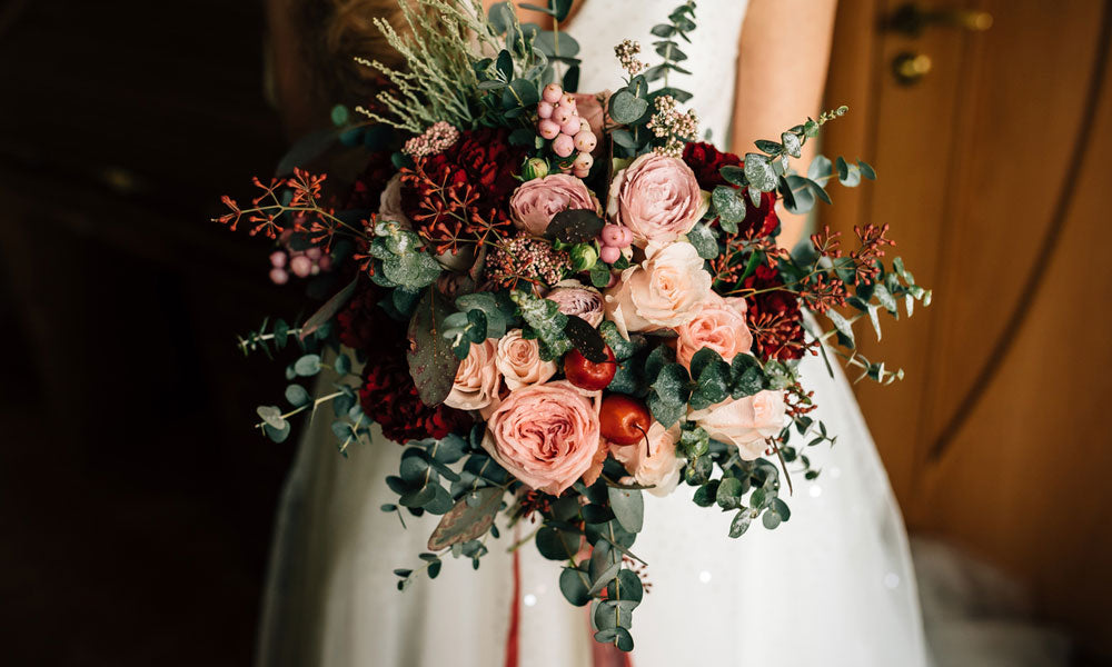Bridal Bouquet Most Popular Blooms Used in Bouquets Blog Image