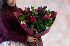 Christmas -  Ruby Red Hanako Bouquet