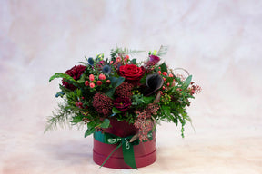 Christmas - Ruby Red Hat Box